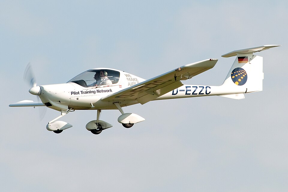 Diamond Aircraft Industries DA20 Katana / Eclipse