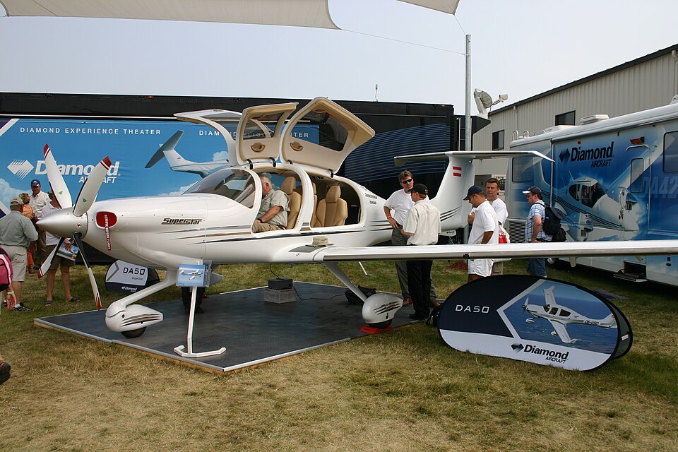 Diamond Aircraft Industries DA50 RG